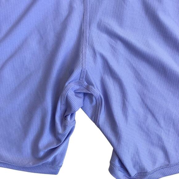 Fabletics The One Short 7in lined in Putting Green Athletic Lightweight Sz Sm - Picture 15 of 16